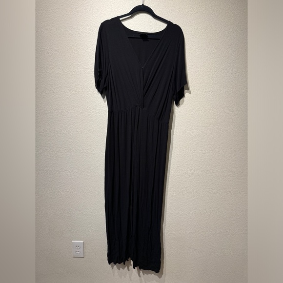 City Chic Womens Plus Floral Knot Front Wrap Dress Black Size 18w main image 0